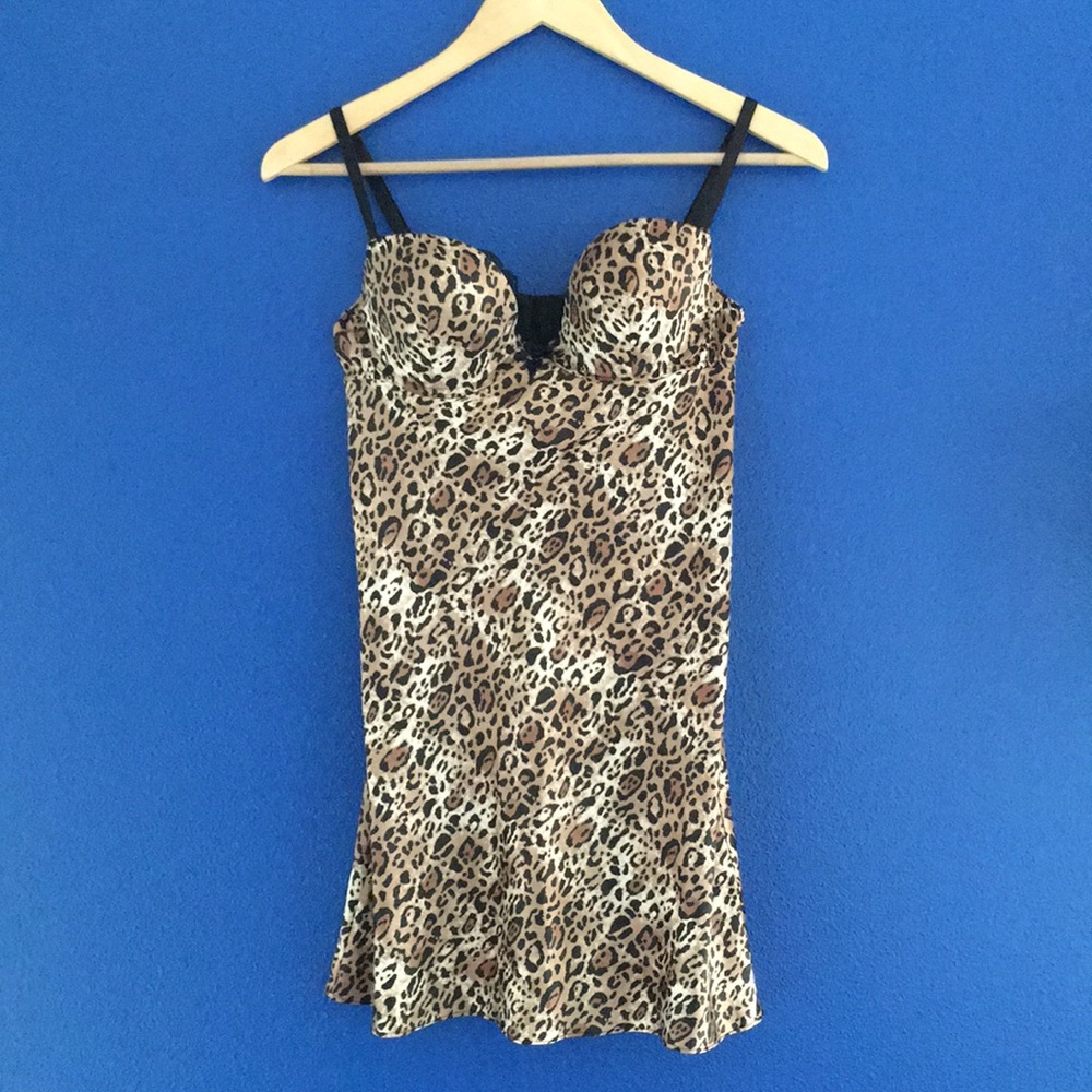 Victoria secret animal print cupped lingerie 34C